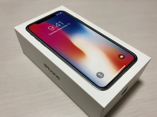 iPhone Xの箱